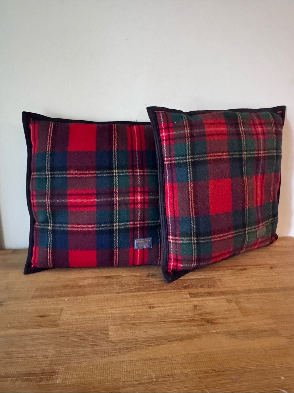 Pendleton 20” Wool Plaid Throw Pillows Set of 2 Red Tartan Cabin Lodge Decor - Picture 2 of 9